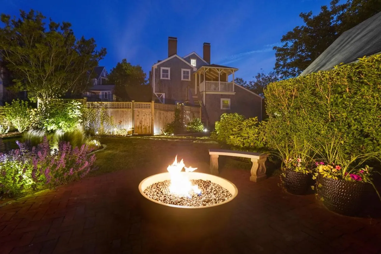 Bed & Breakfast The Martin Nantucket