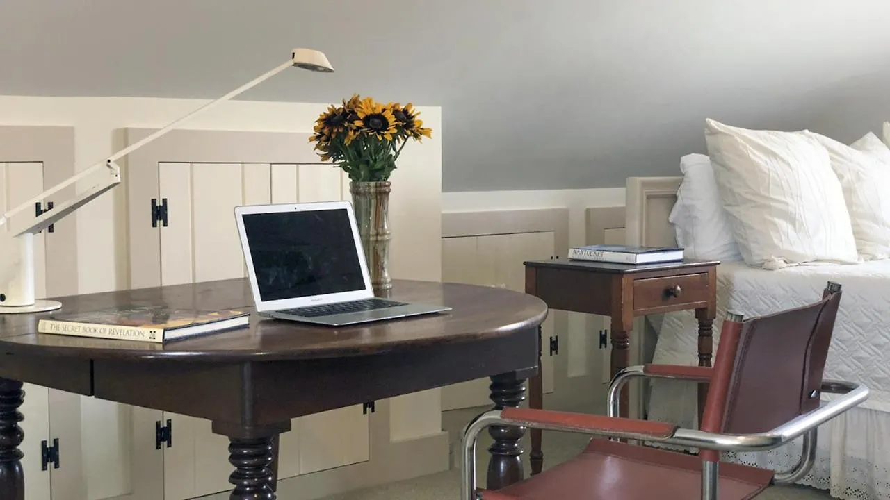 Bed & Breakfast 29 India House 3*