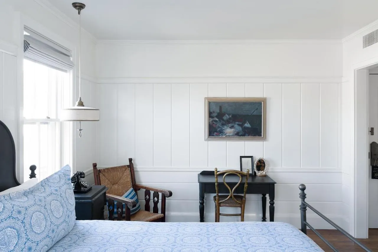 Greydon House Hotell 4*