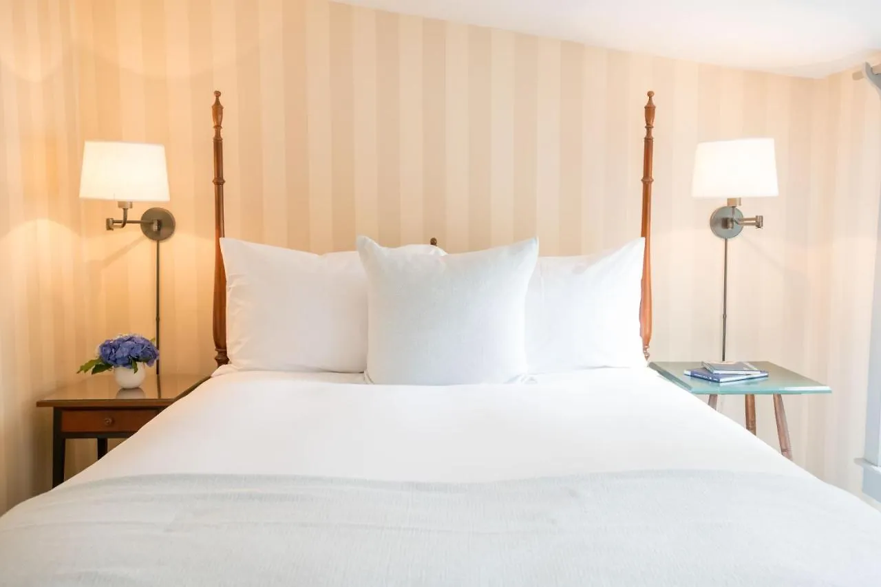 Anchor 3* Nantucket
