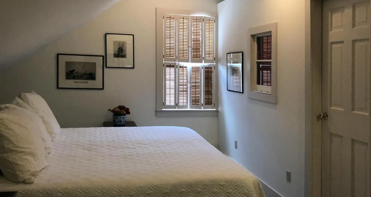 29 India House Nantucket