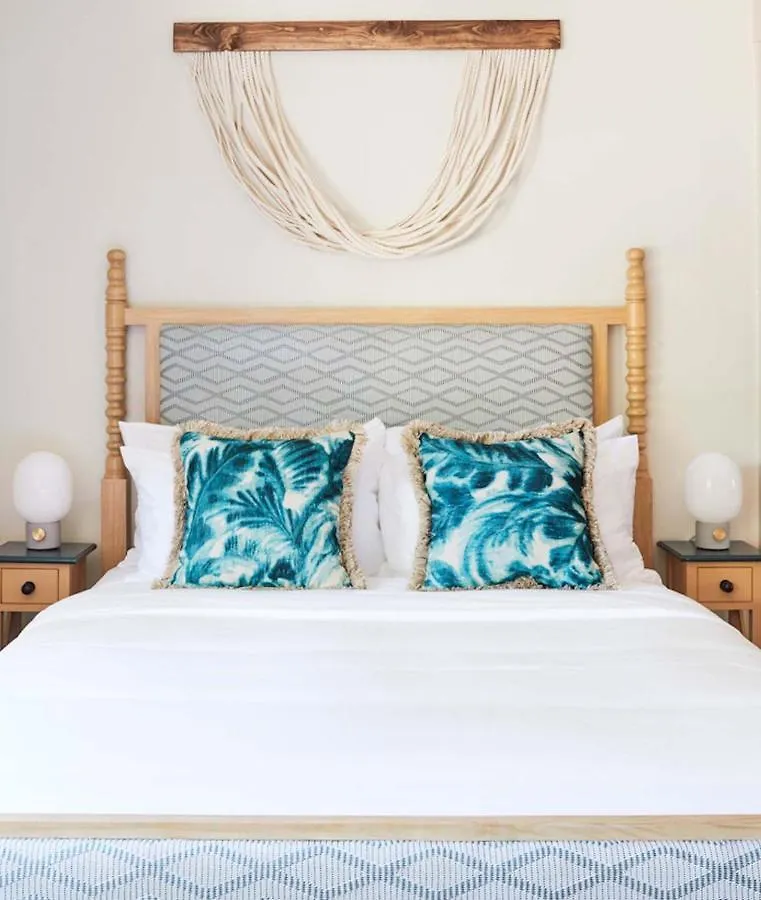 Faraway Nantucket