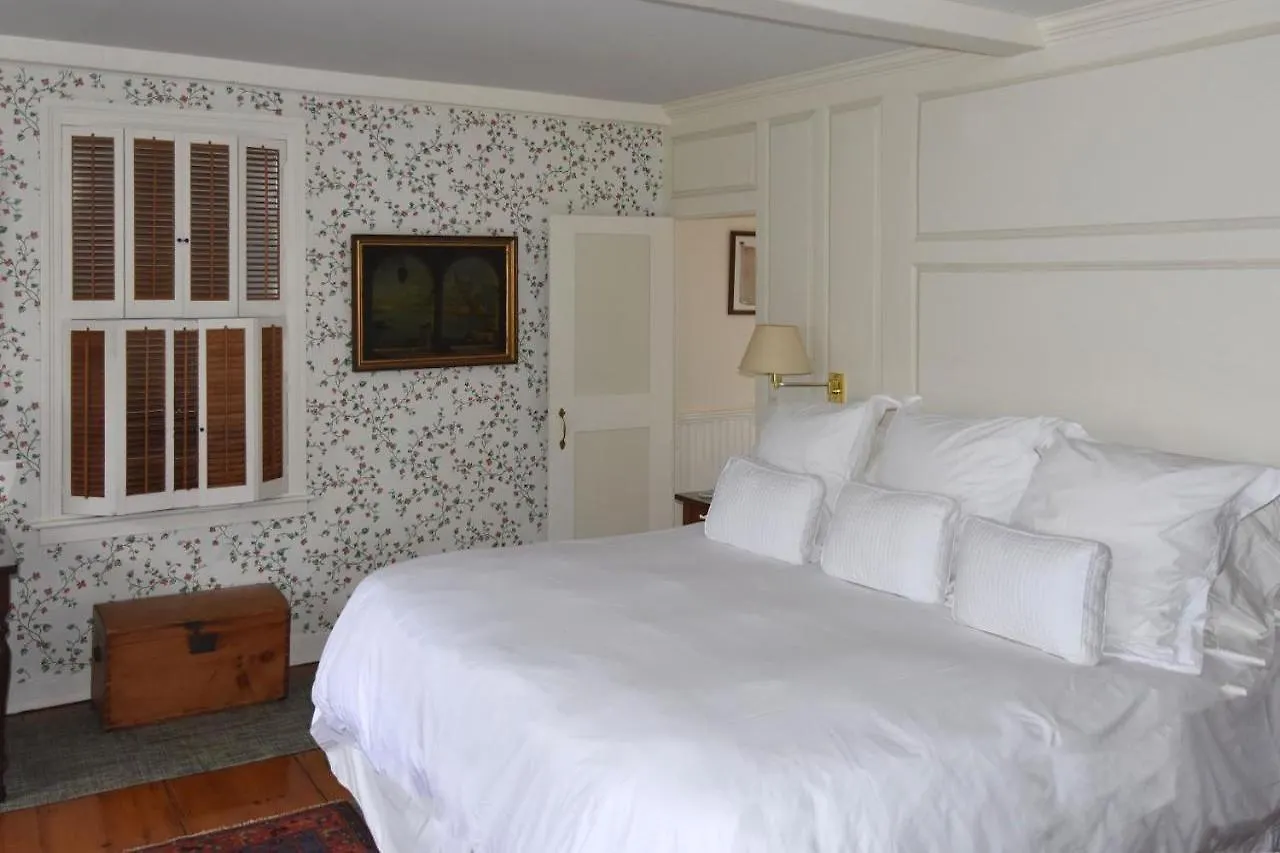 Bed & Breakfast 29 India House