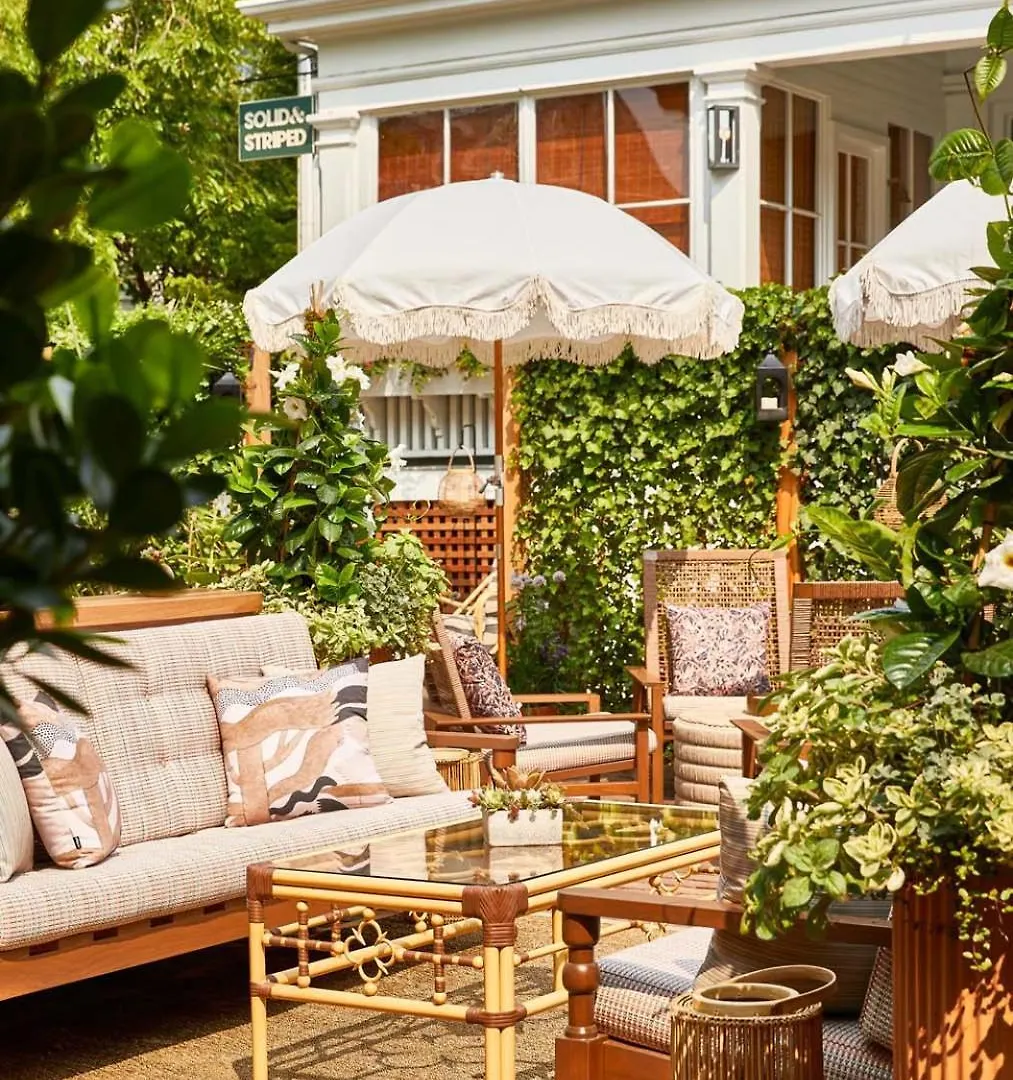 Faraway 4* Nantucket