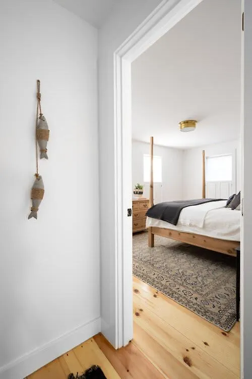 Holiday home Penny Lane's Post Mid-island - Amenities Nantucket