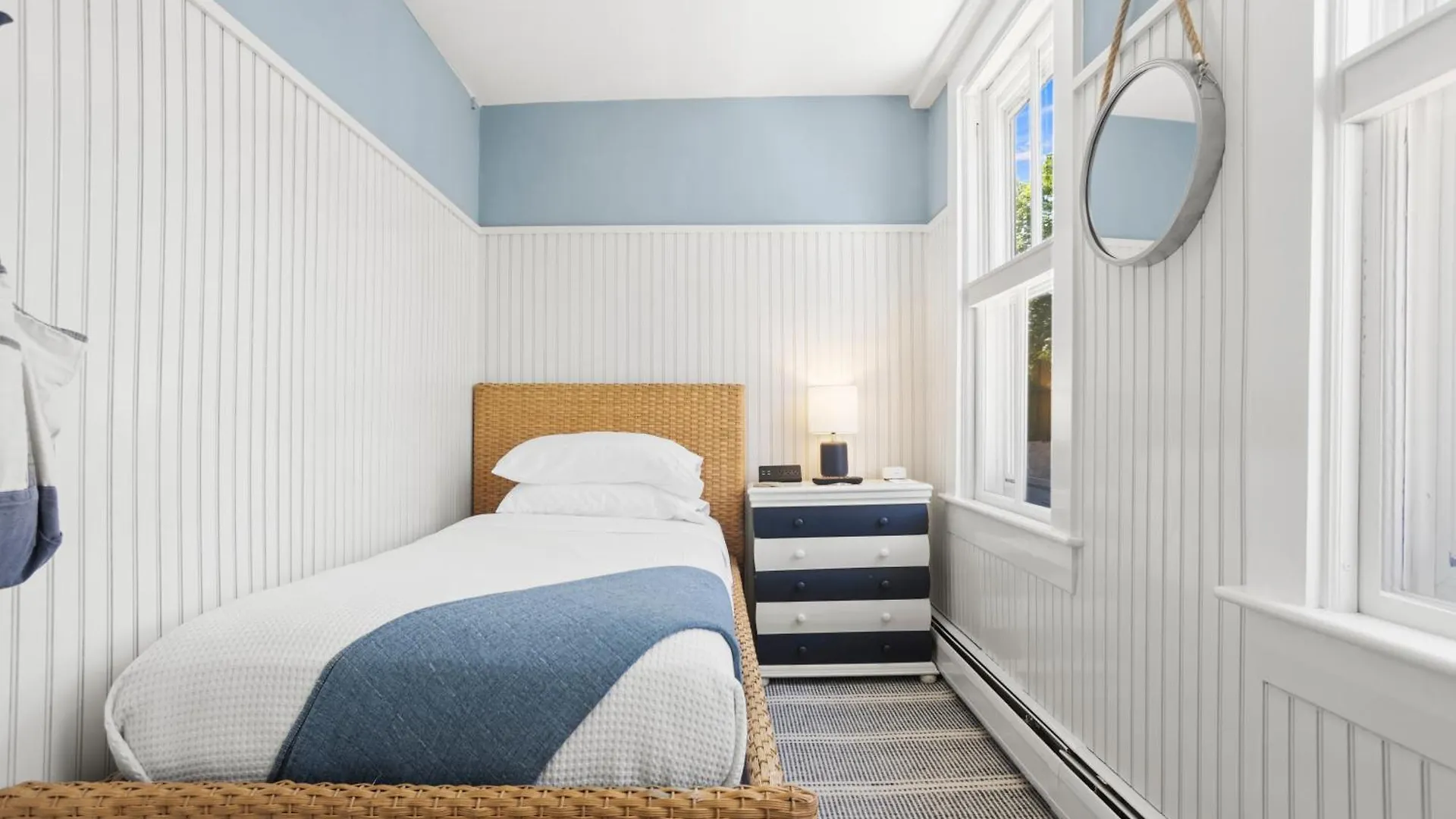 Carlisle House Lodge Nantucket