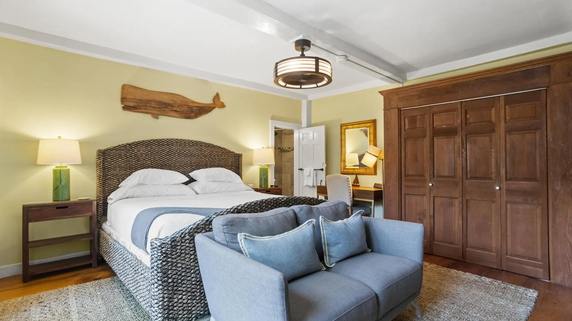 Lodge Carlisle House Nantucket