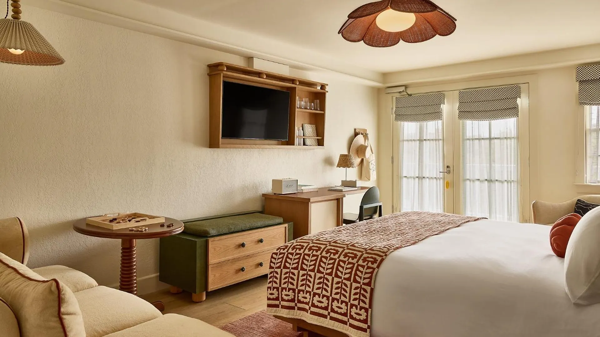 Beachside On 4*