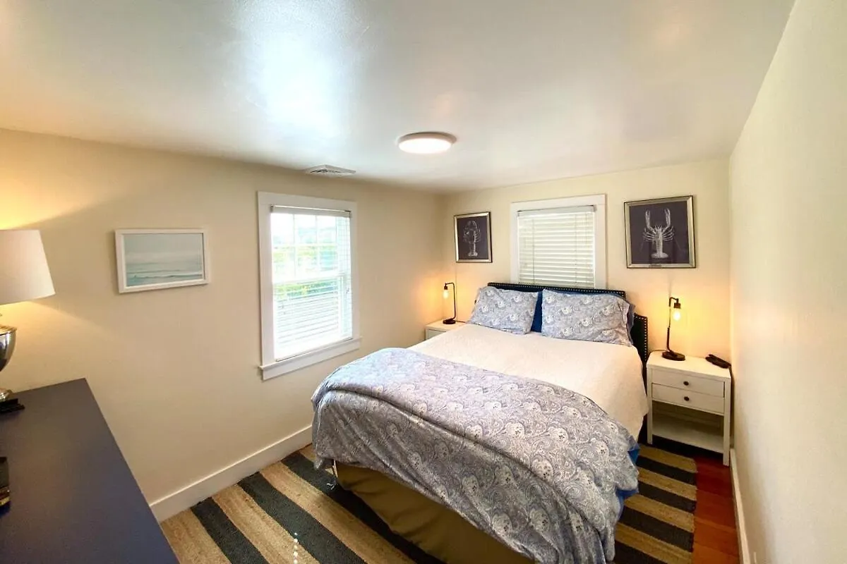 Luxurious Madaket Oceanside Retreat Holiday home Nantucket