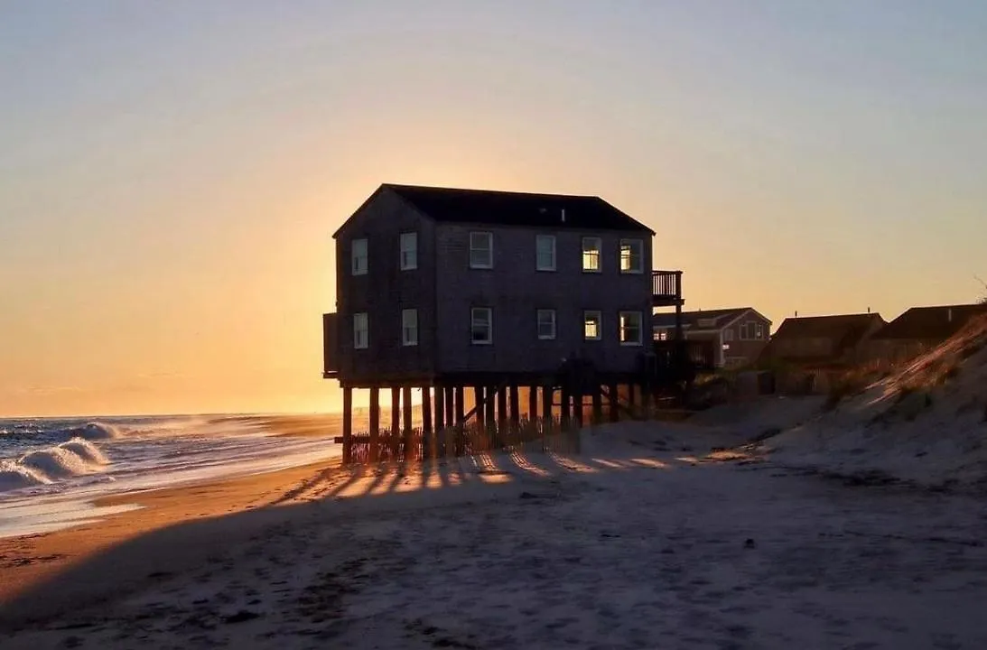 Luxurious Madaket Oceanside Retreat Holiday home Nantucket