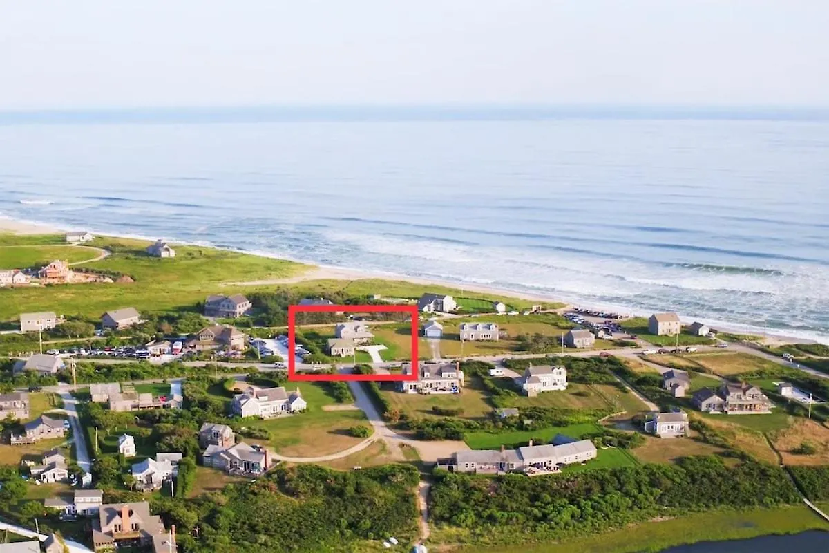 Luxurious Madaket Oceanside Retreat Holiday home