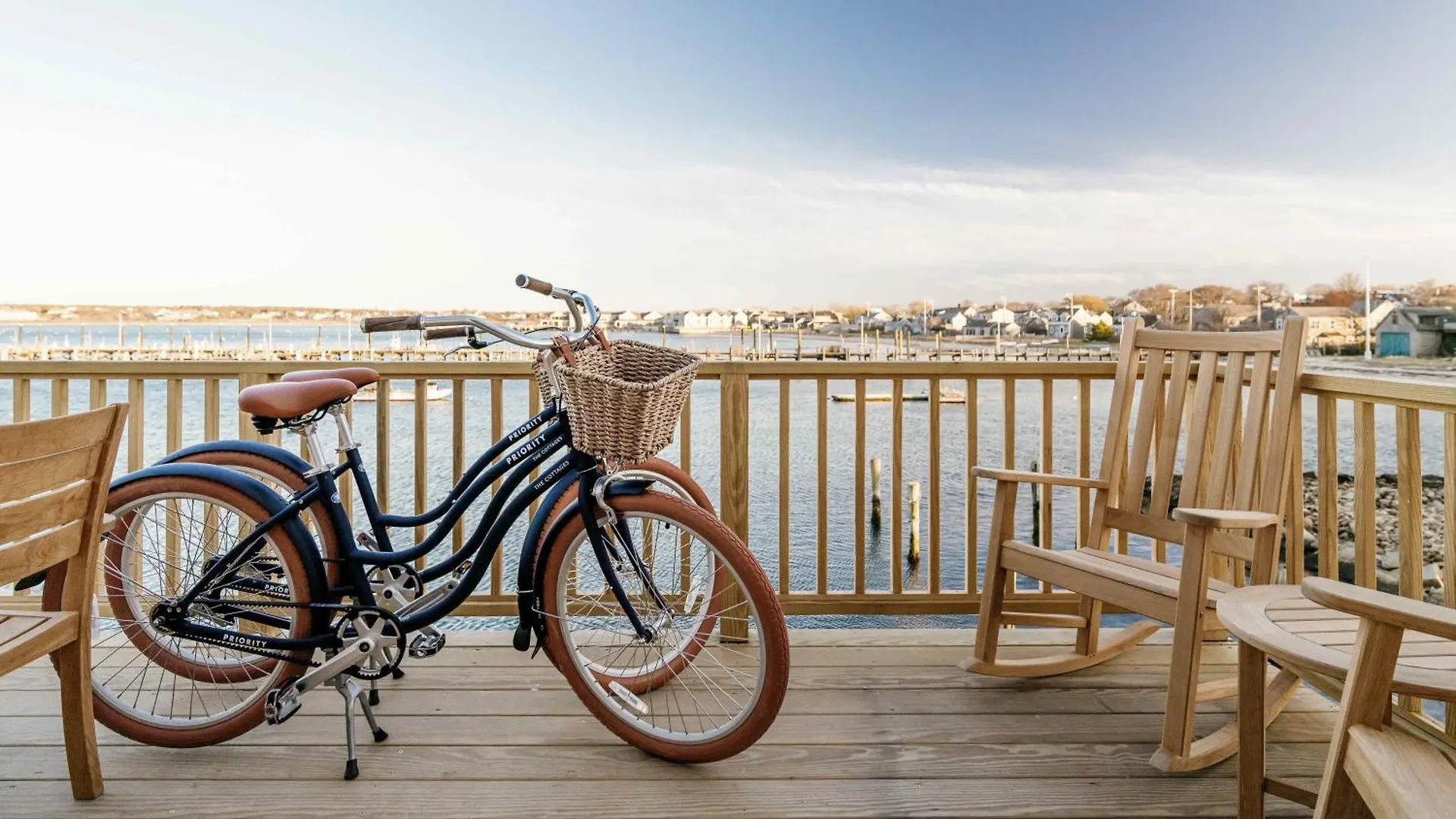 The At Boat Basin Hotell