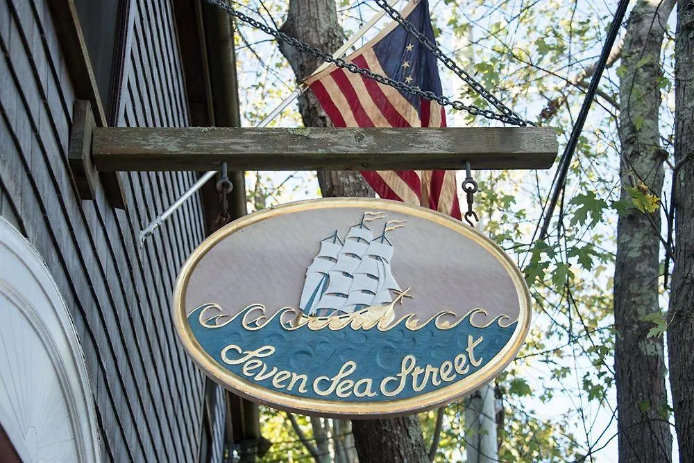Bed & Breakfast Seven Sea Street Nantucket