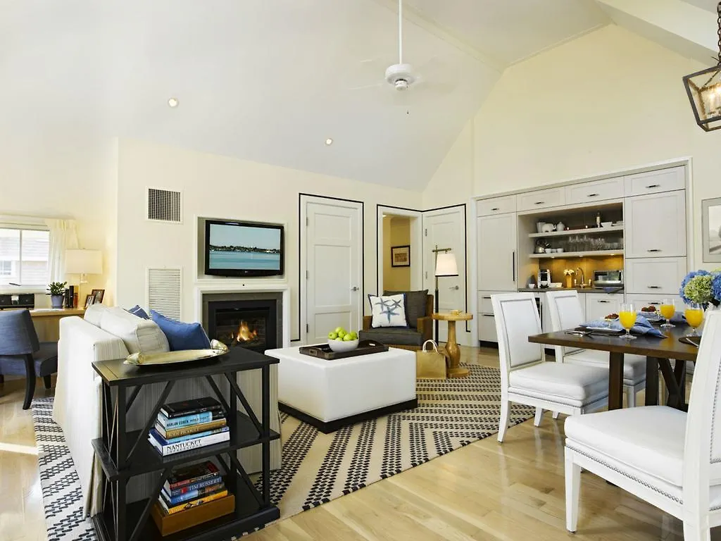 فندق White Elephant Village 4*
