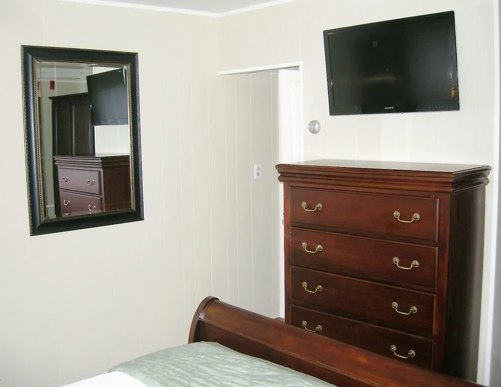 White House 3* Nantucket