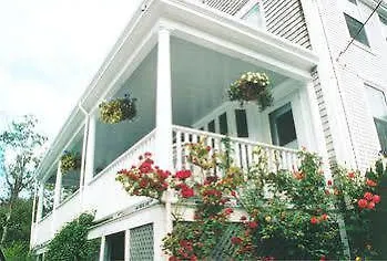 The Martin 4* Nantucket