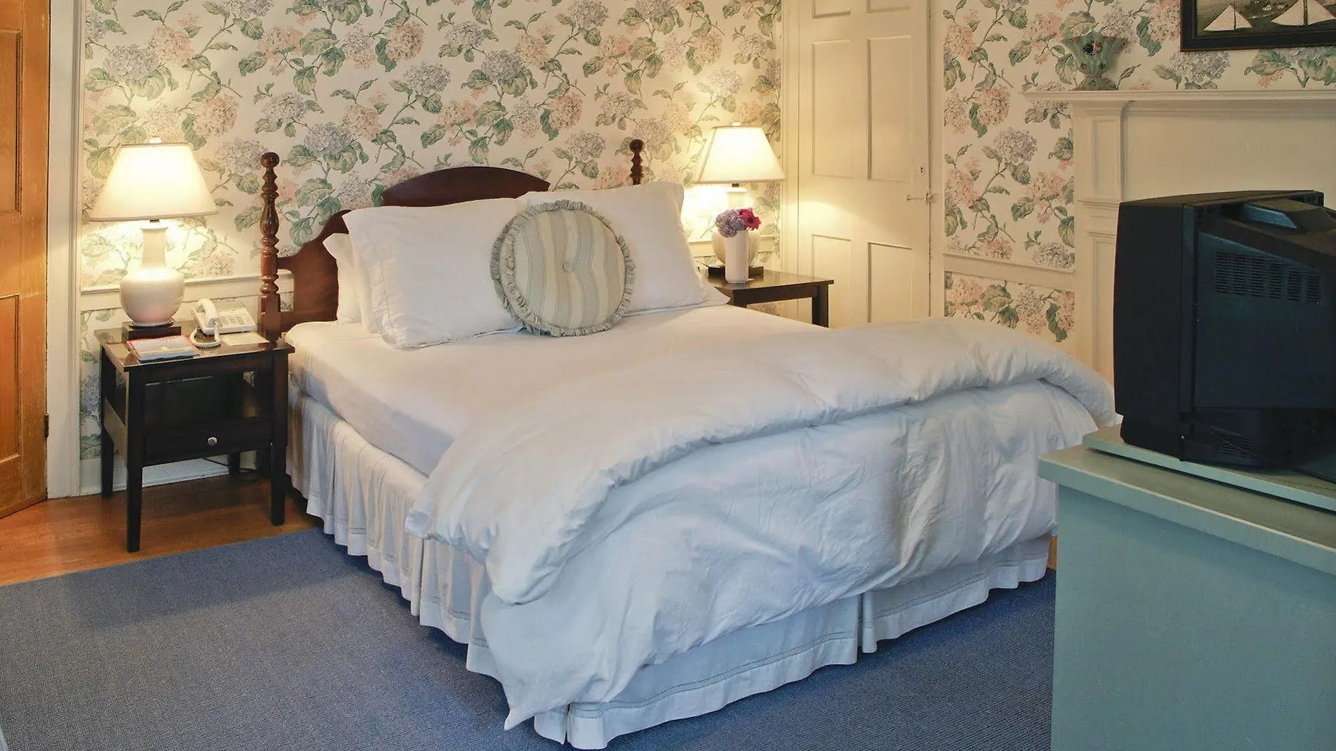 Ships Hotel 3*