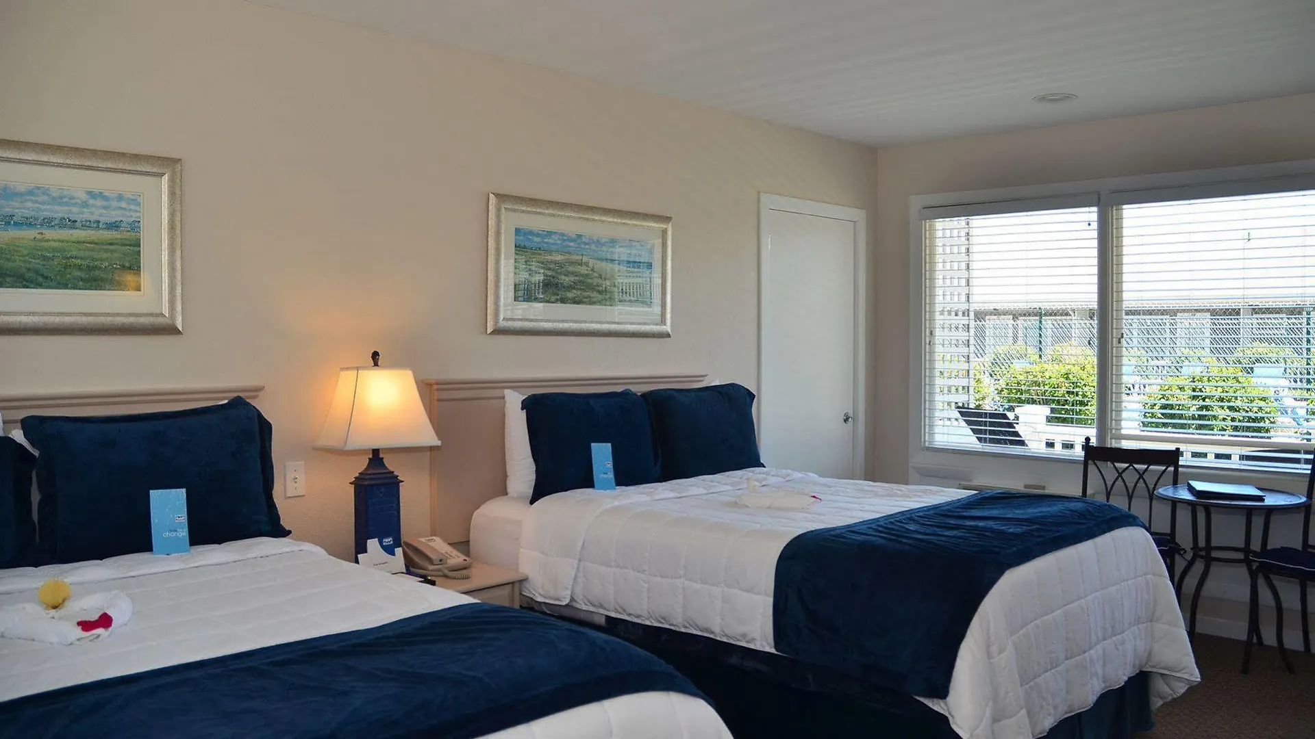 Hotell Beachside On 4*