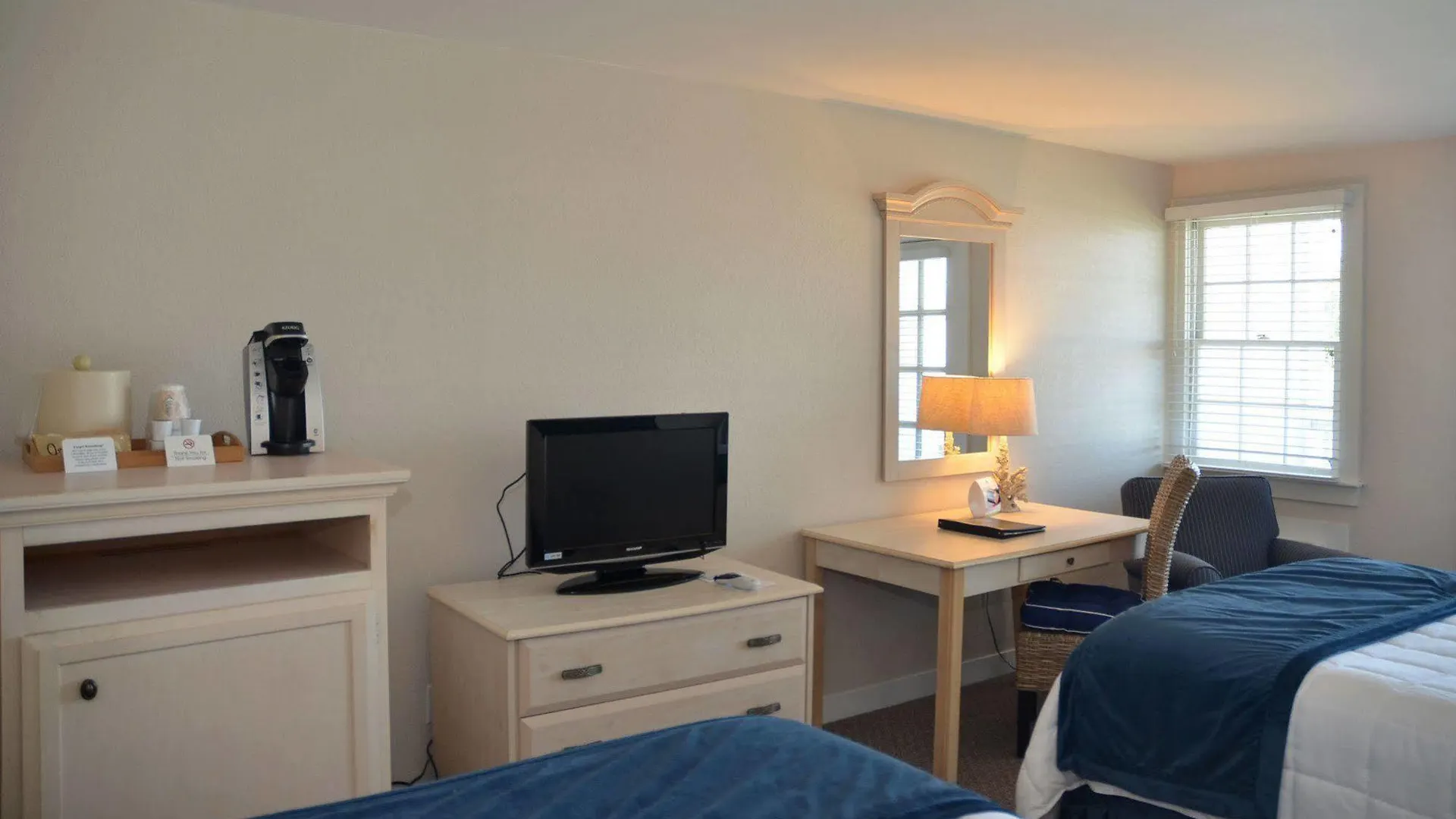Beachside On Hotell 4*