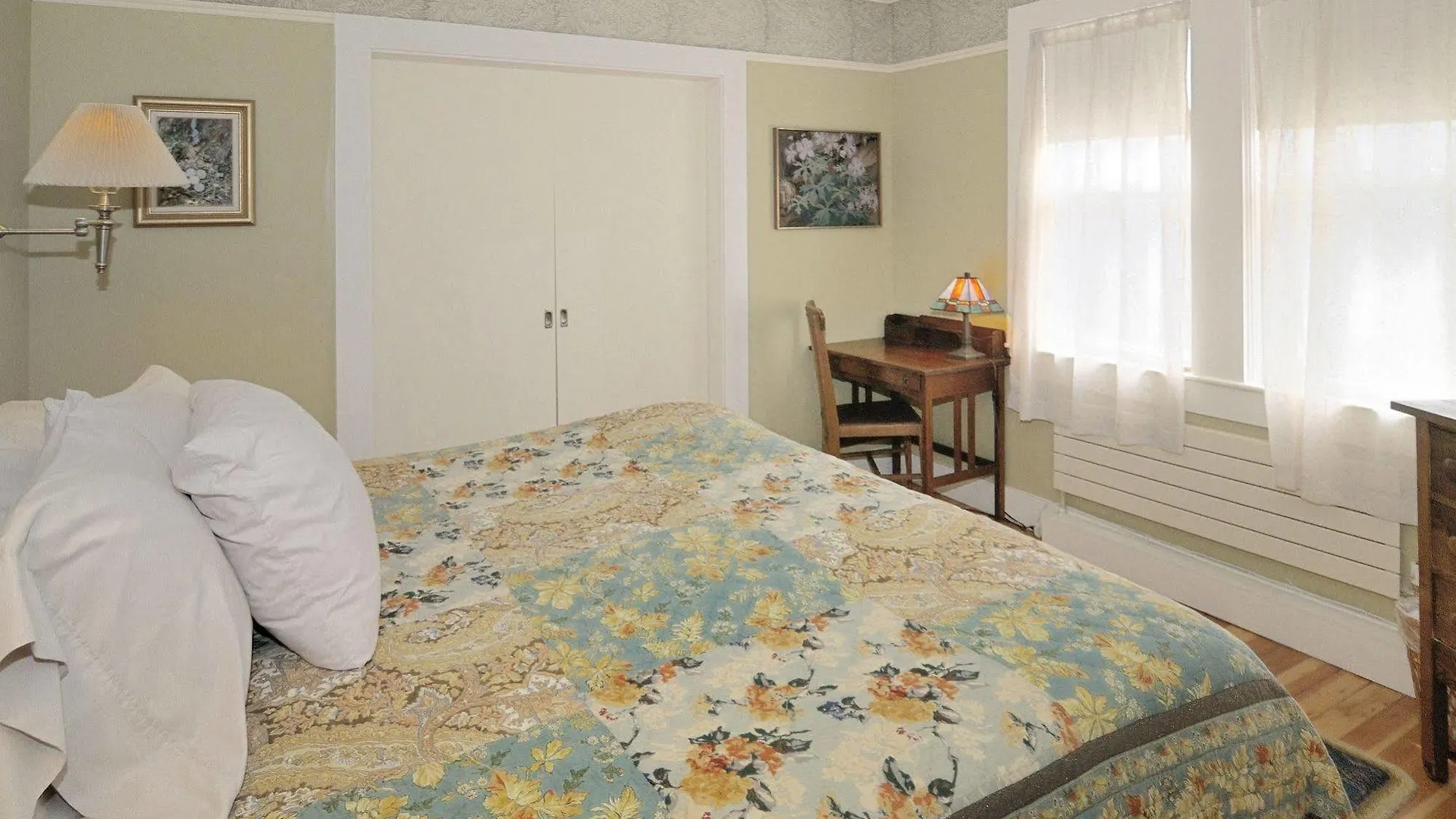 Hotell The Chestnut House