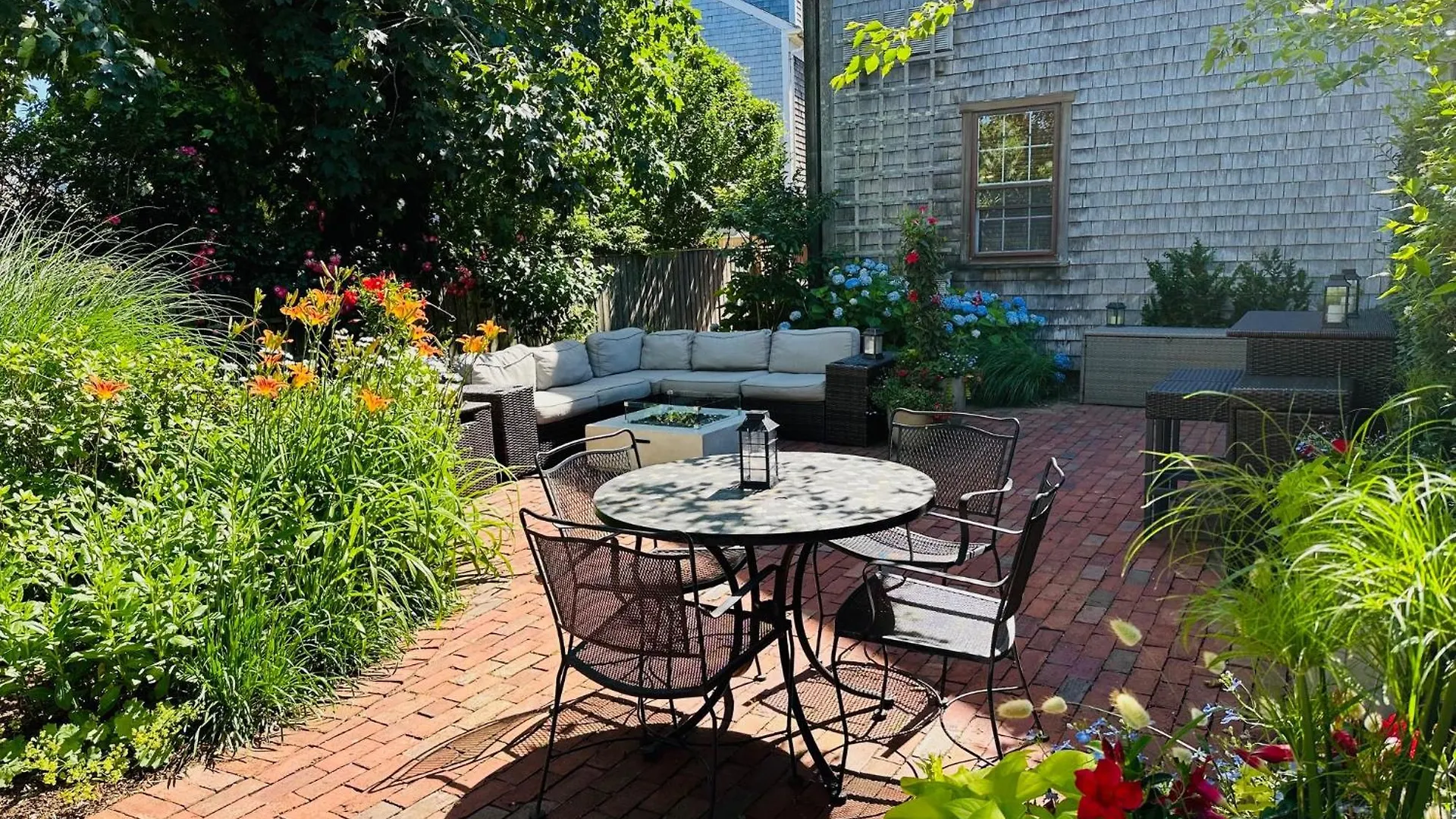 Seven Sea Street 3* Nantucket