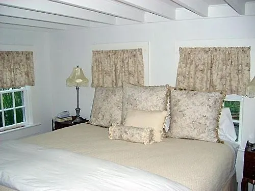 29 Fair Street 5* Nantucket