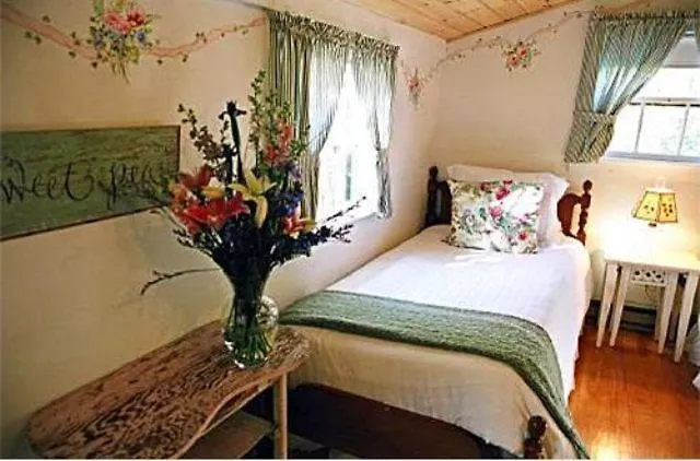Inn The Summer House Cottages