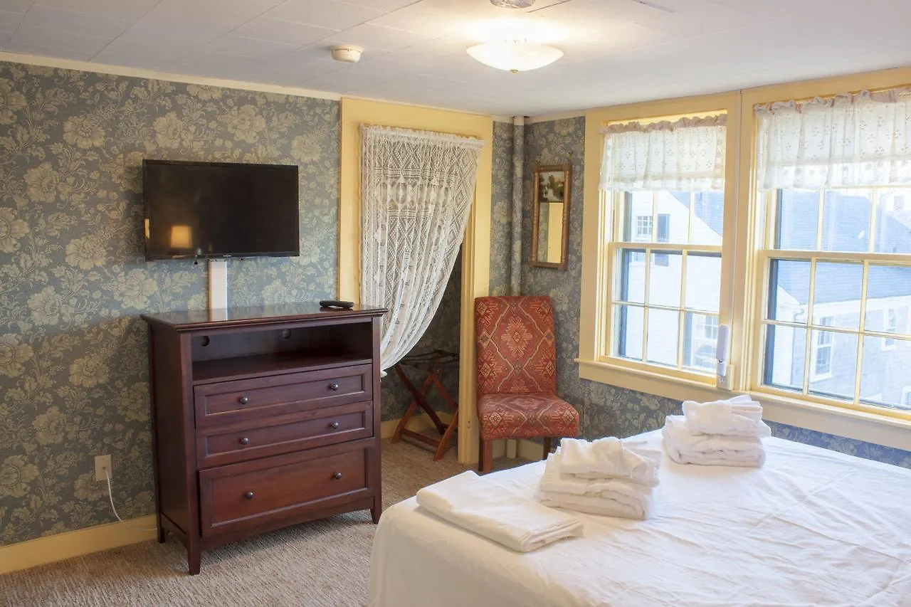 Hawthorn House Hotell 3*