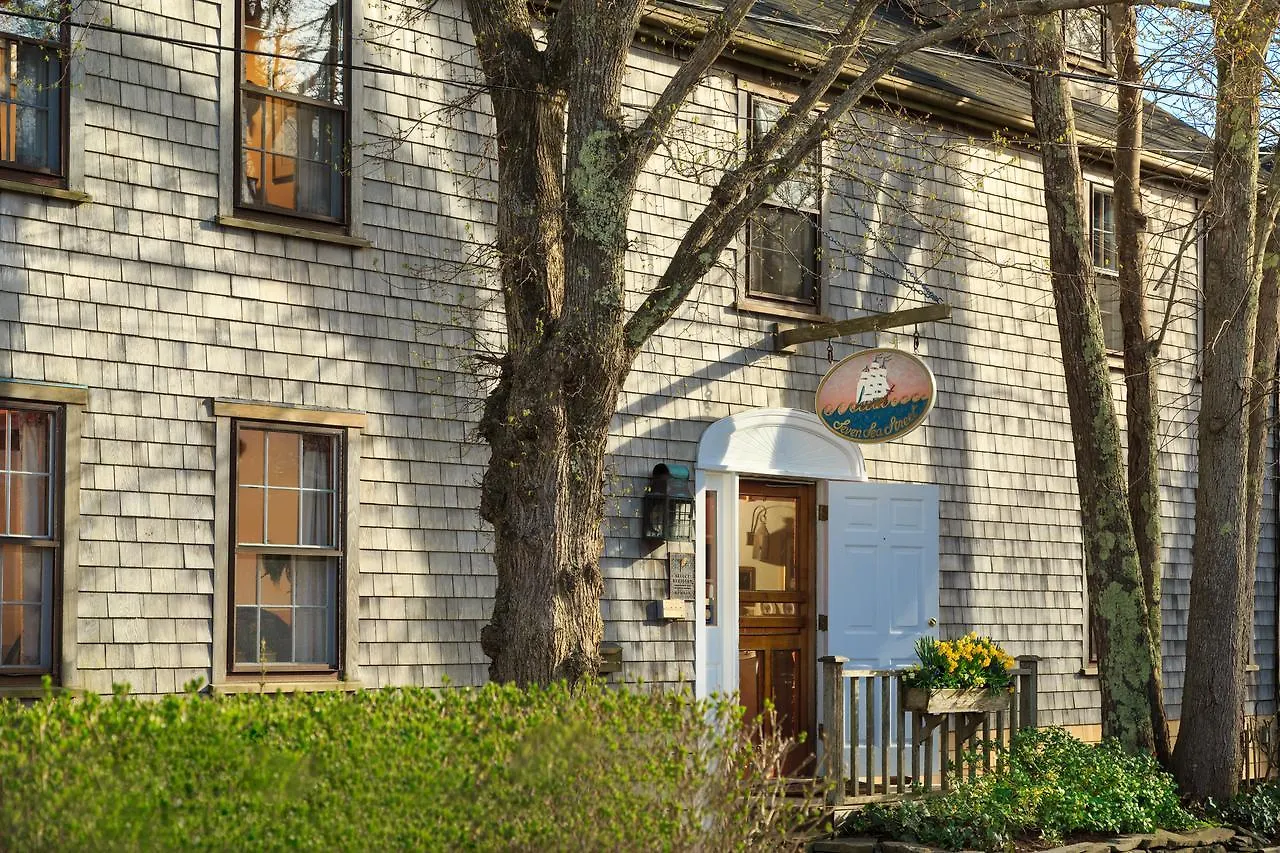 Bed & Breakfast Seven Sea Street 3*