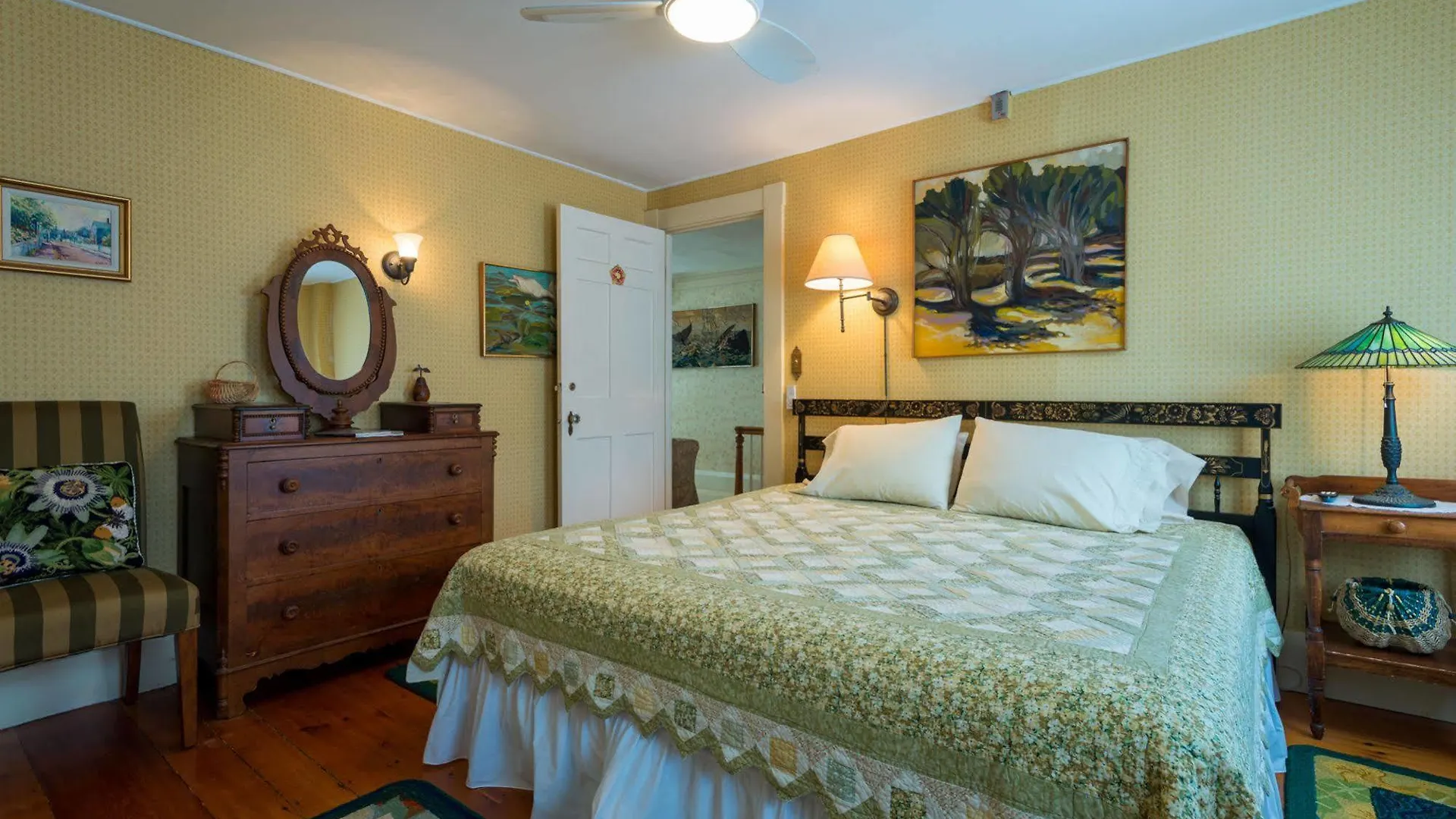 Hotell Hawthorn House 3*
