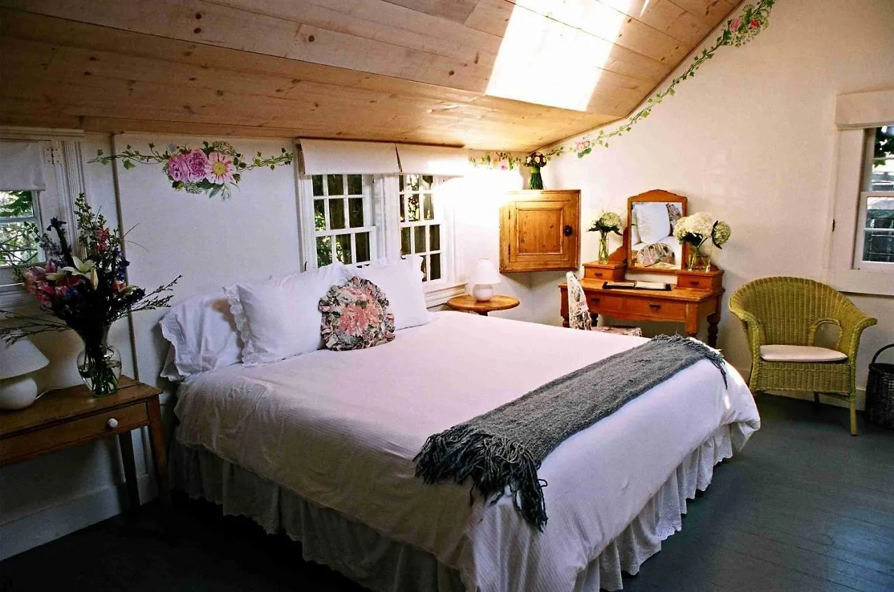 The Summer House Cottages