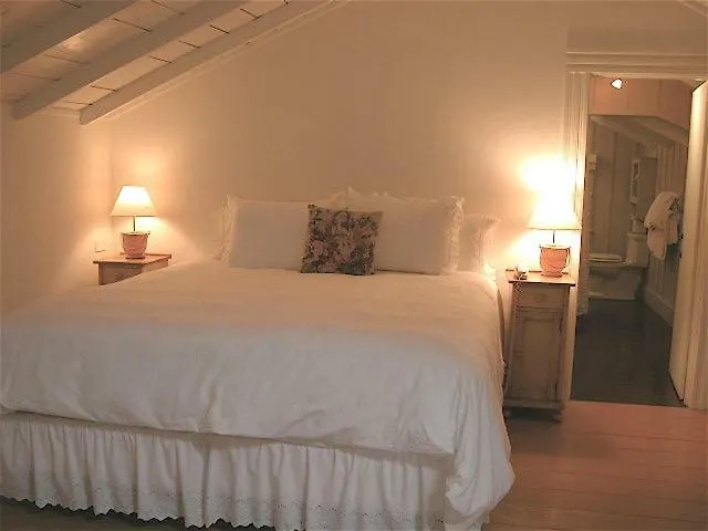 The Summer House Cottages Nantucket